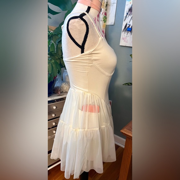Popflex Active. Corset Pirouette Dress - Ivory. Size  XS. - Picture 3 of 7
